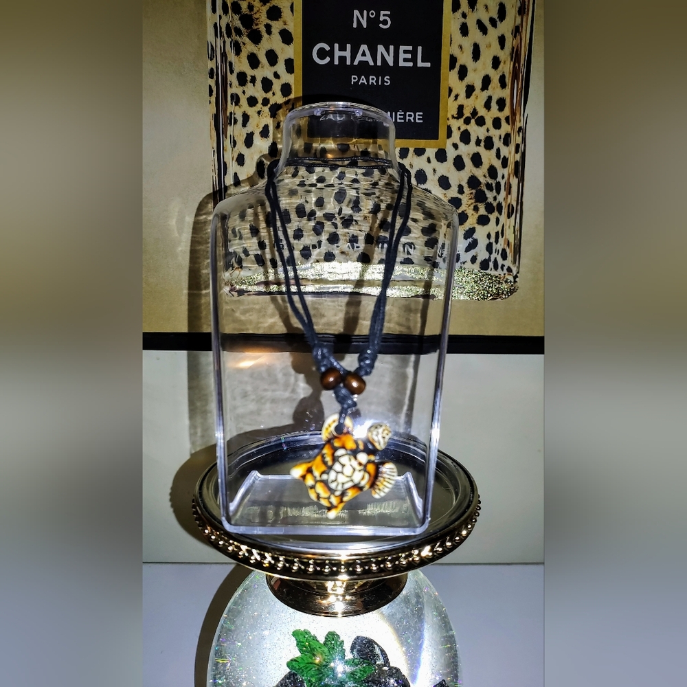 Retro Turtle Shape Pendant Necklaces For Men, Women Casual Accessories NWT